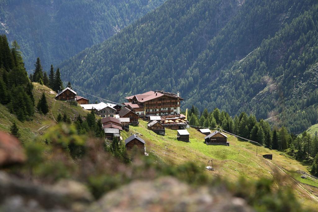 Hotel Silbertal - Almhuetten Solden Bilik gambar