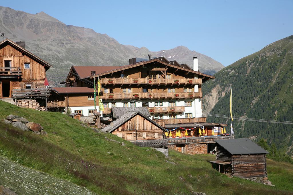 Hotel Silbertal - Almhuetten Solden Bilik gambar