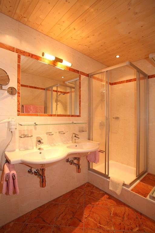 Hotel Silbertal - Almhuetten Solden Bilik gambar